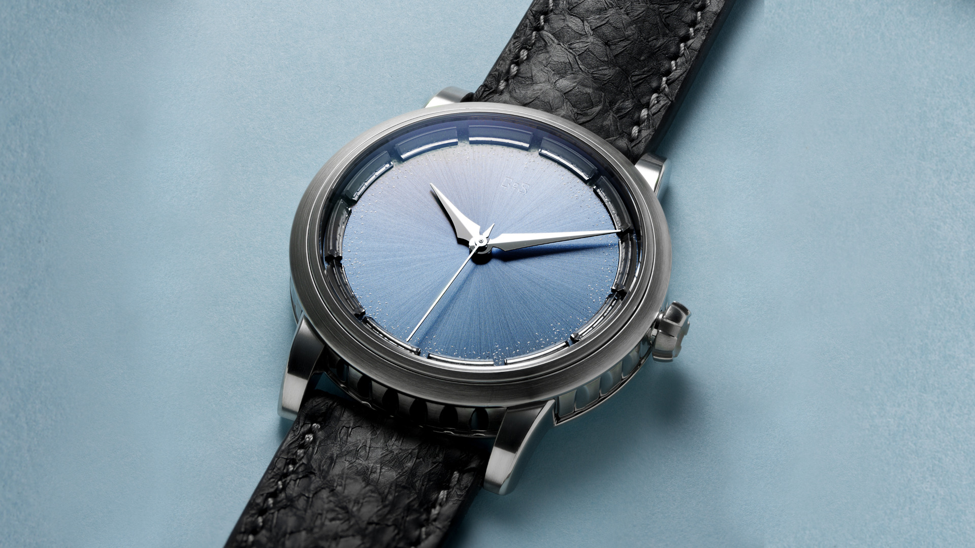 Sarek Frost - Ice Blue dial with contrast silver stitching